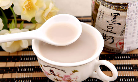 豆制品加工蒸汽發(fā)生器帶你見證豆奶加工全過程