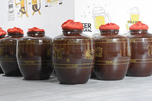 在現(xiàn)代科技蒸汽發(fā)生器的作用下產(chǎn)出更高質(zhì)量的酒