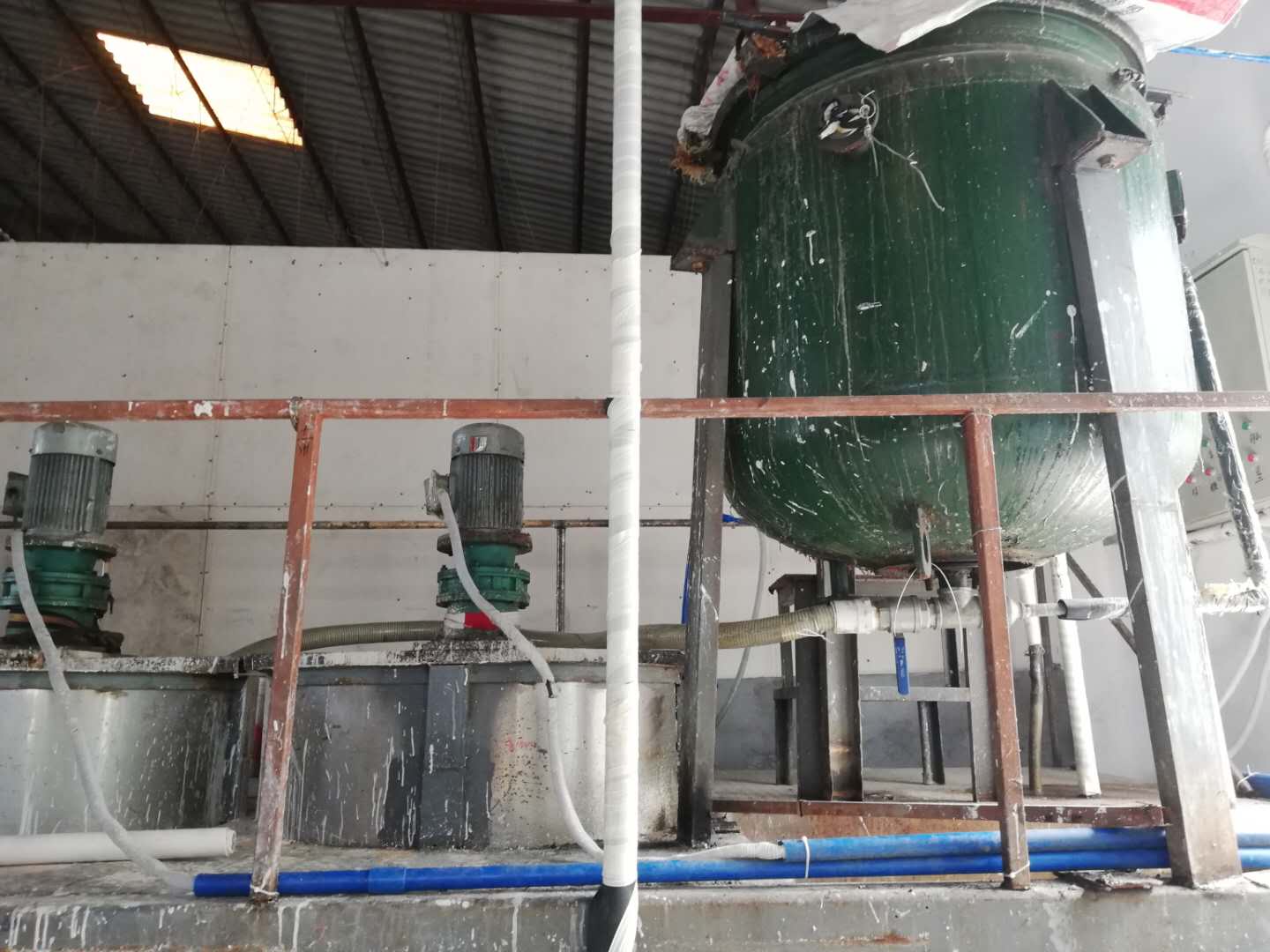 瓦楞紙廠使用江蘇360kw瓦楞紙烘干蒸汽發(fā)生器